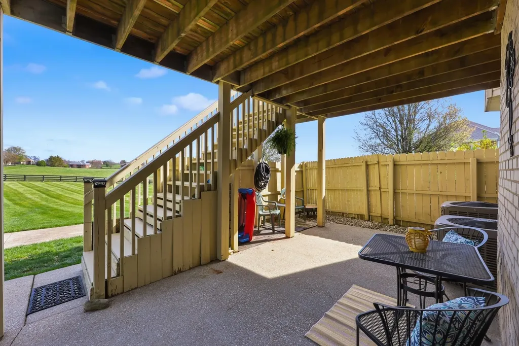 2003 Indigo Drive Richmond KY 40475