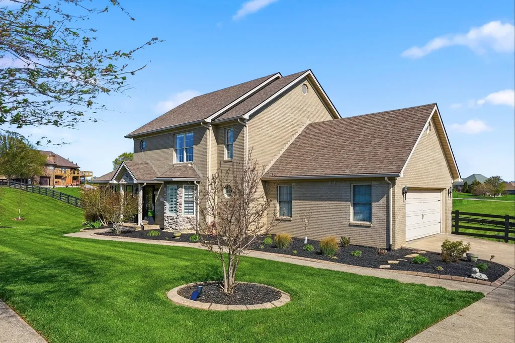 2003 Indigo Drive Richmond KY 40475