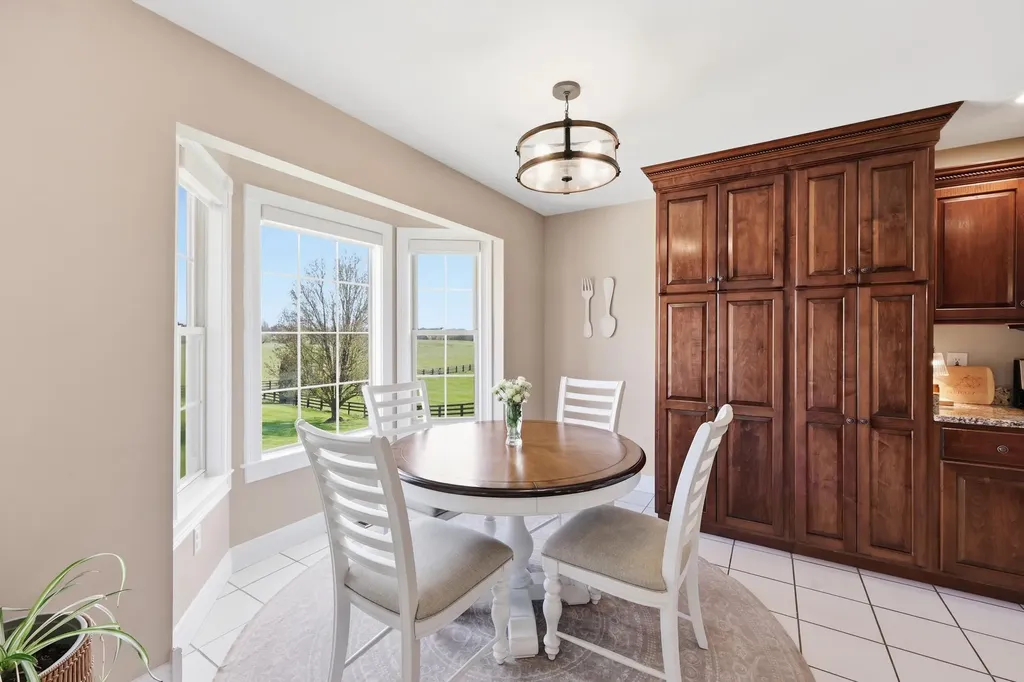 2003 Indigo Drive Richmond KY 40475