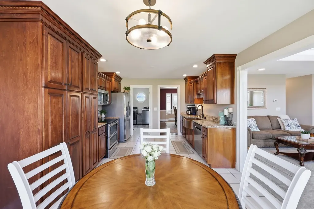 2003 Indigo Drive Richmond KY 40475