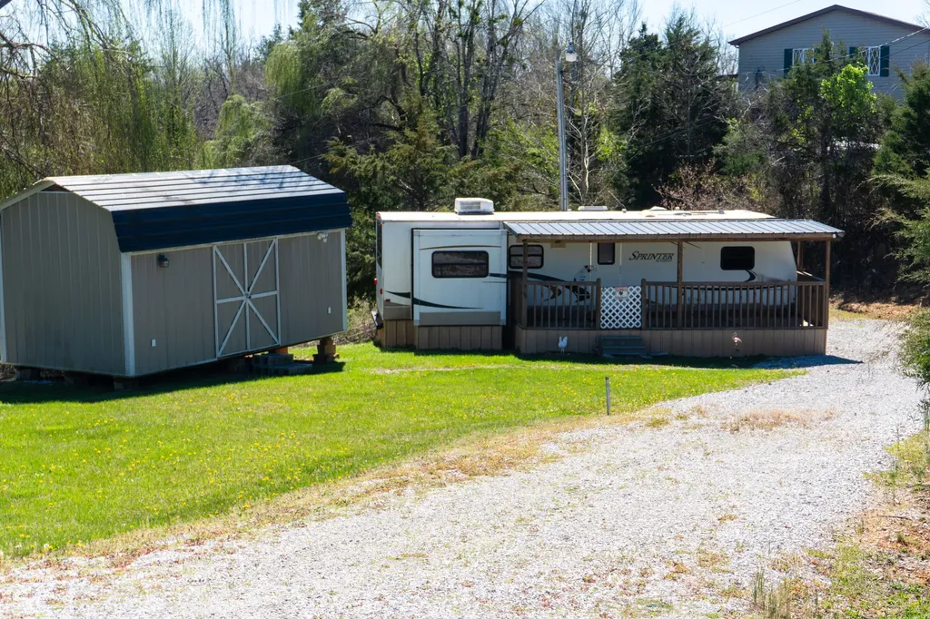 7939 Ky-92 Monticello KY 42633