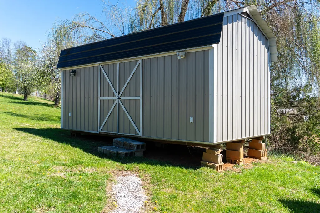 7939 Ky-92 Monticello KY 42633