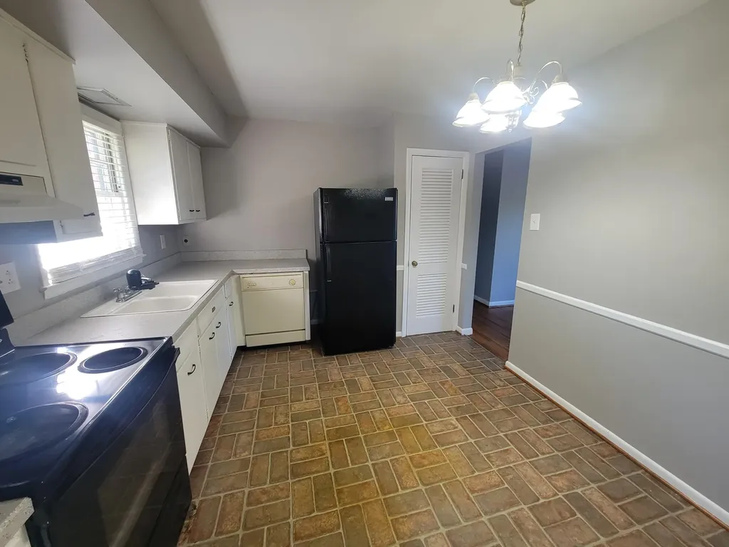 872 Tearose Drive Lexington KY 40504