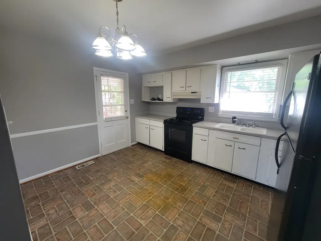 872 Tearose Drive Lexington KY 40504