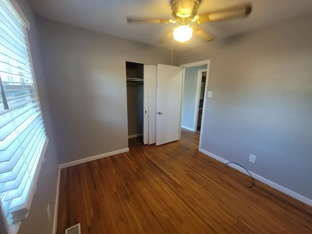 872 Tearose Drive Lexington KY 40504