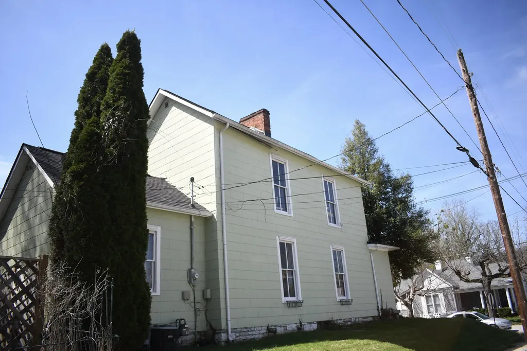 501 Logan Street Frankfort KY 40601