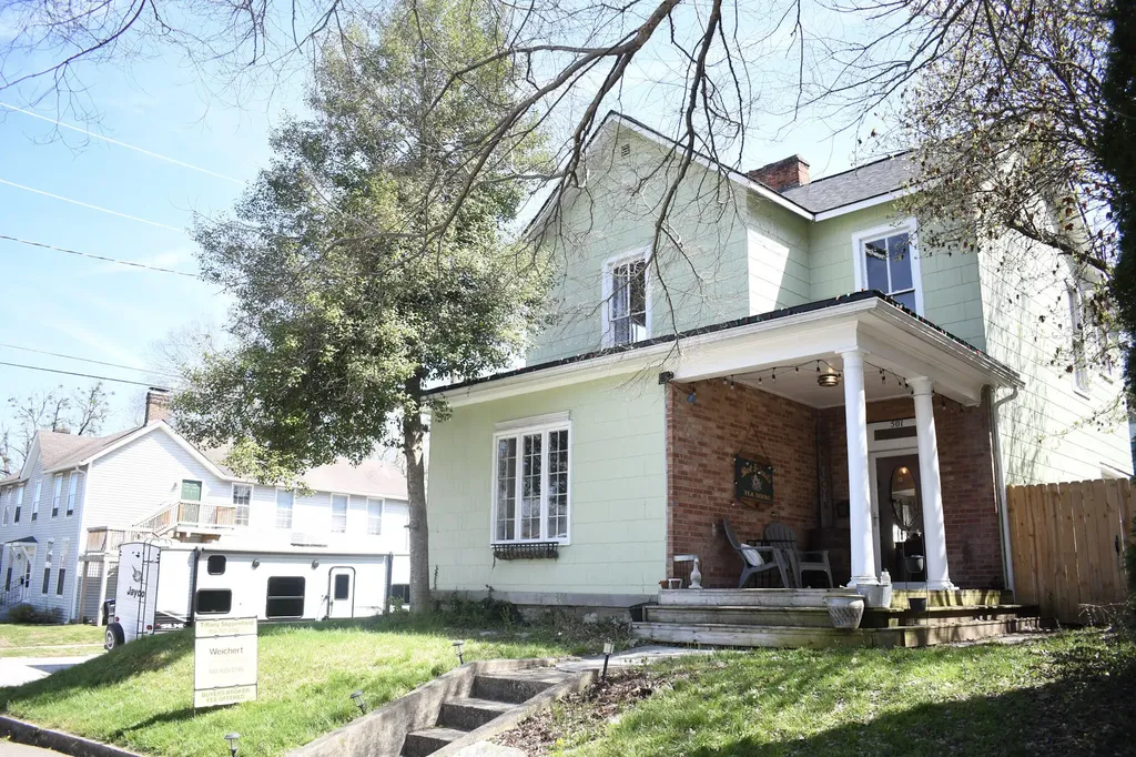 501 Logan Street Frankfort KY 40601