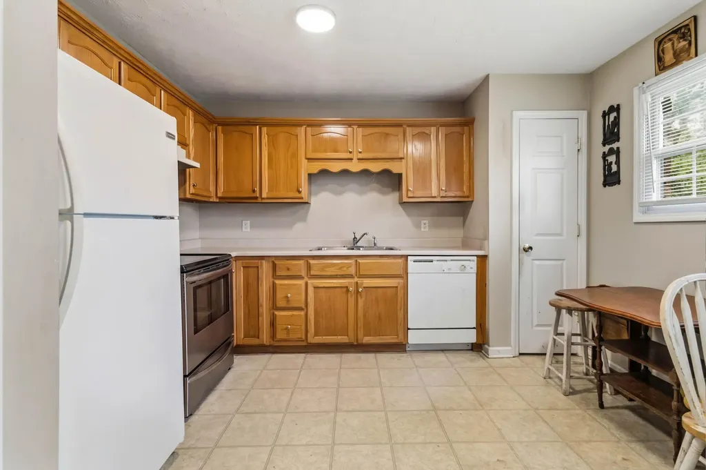 226 Hallie Irvine Street Richmond KY 40475