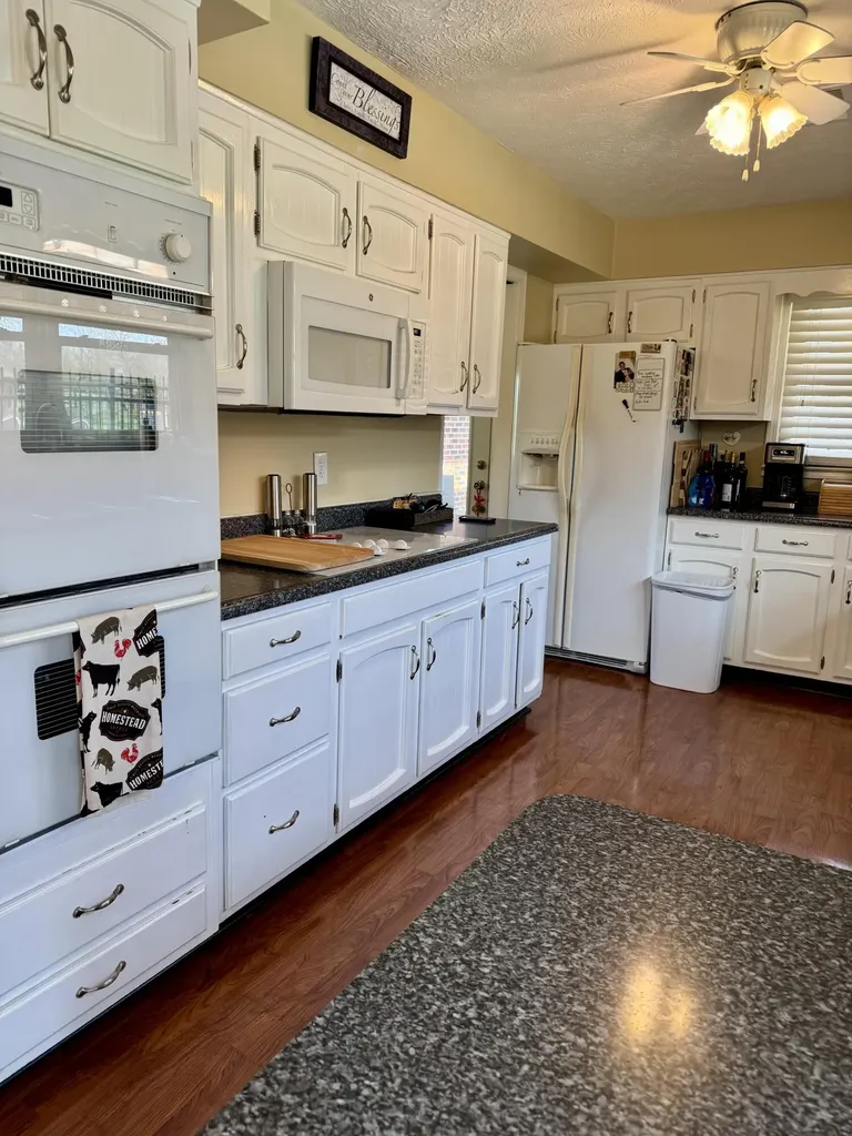 1538 Groggins Ferry Road Nicholasville KY 40356