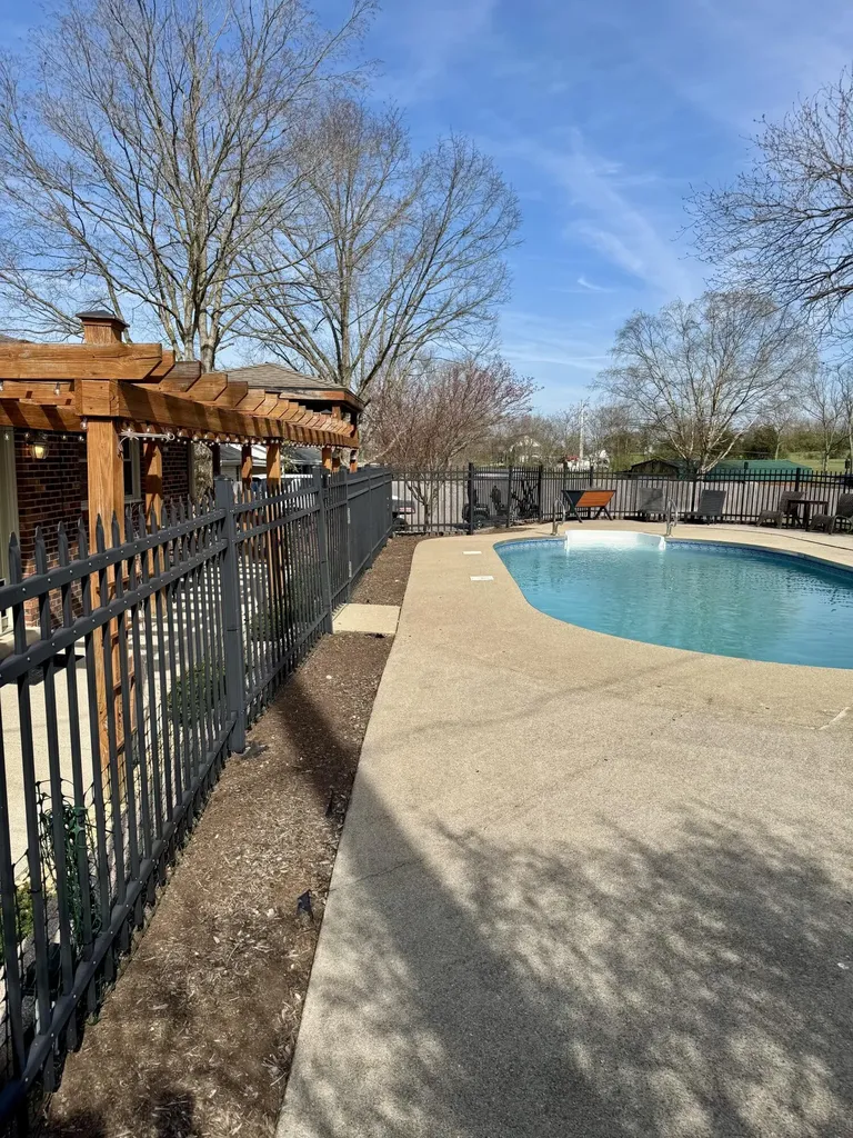 1538 Groggins Ferry Road Nicholasville KY 40356