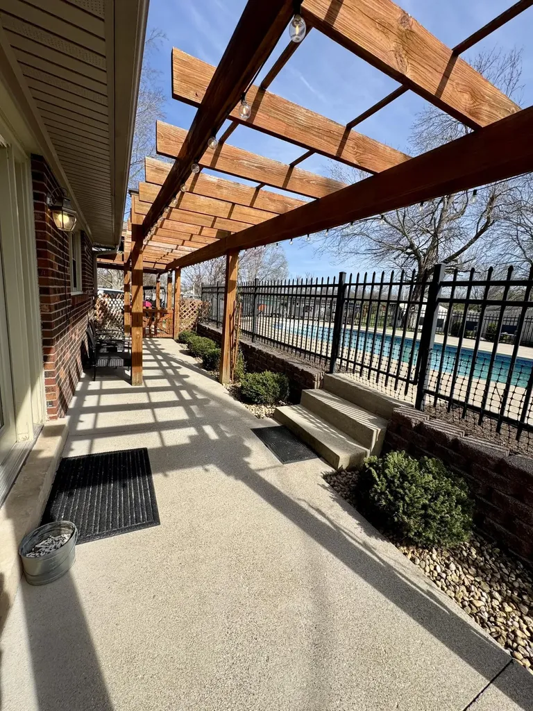 1538 Groggins Ferry Road Nicholasville KY 40356
