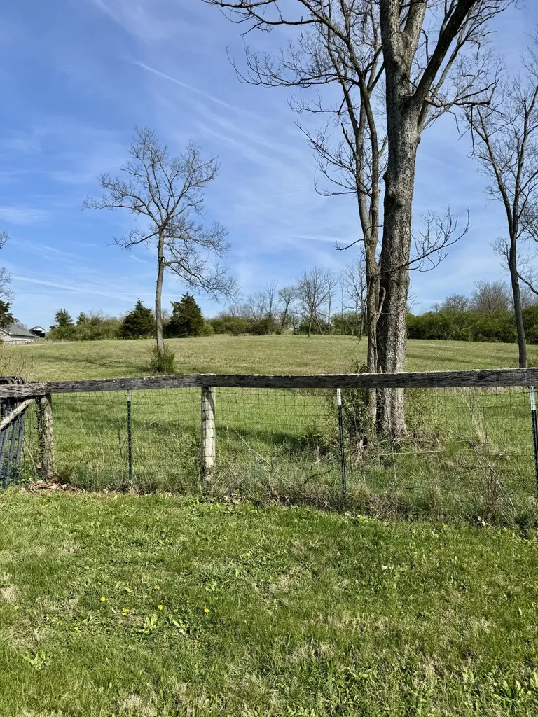 1538 Groggins Ferry Road Nicholasville KY 40356