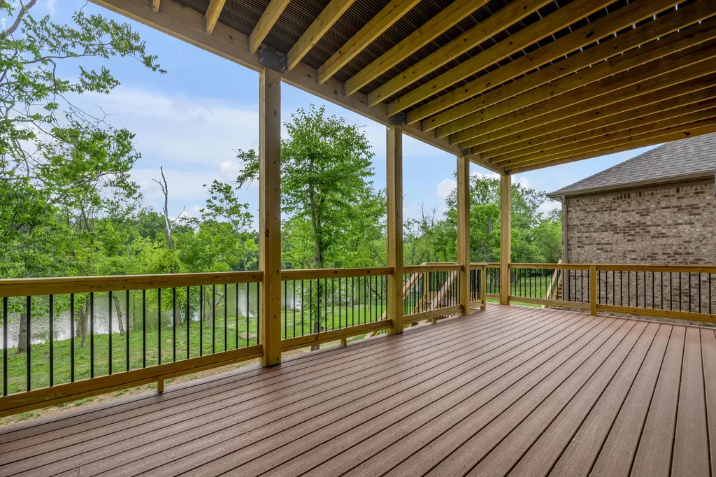761 Shady Cove Lexington KY 40515