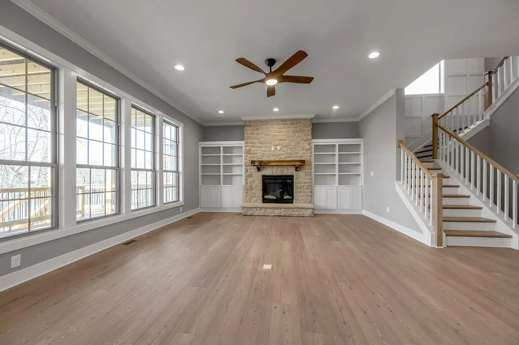 761 Shady Cove Lexington KY 40515