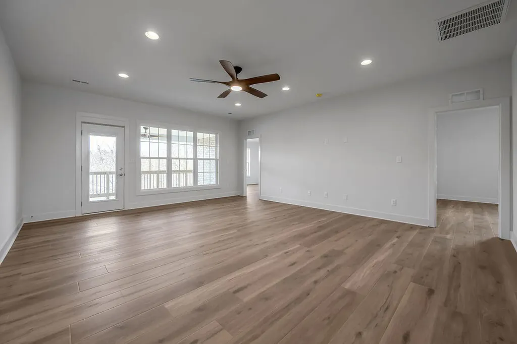 753 Shady Cove Lexington KY 40515