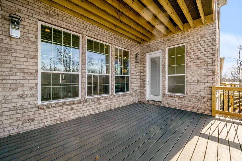 753 Shady Cove Lexington KY 40515