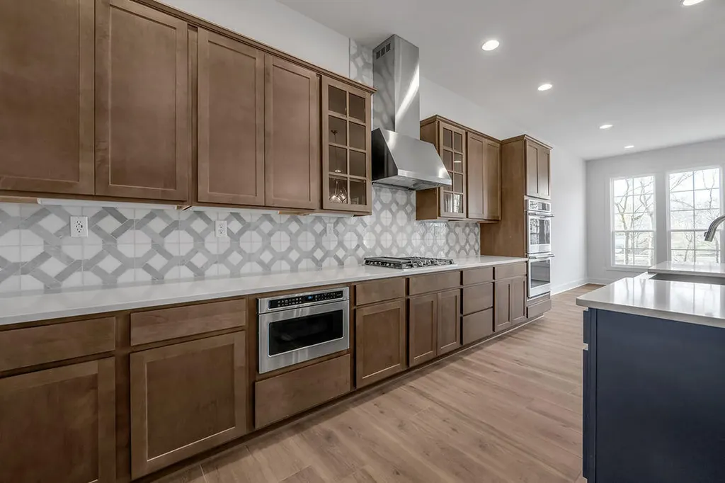 753 Shady Cove Lexington KY 40515