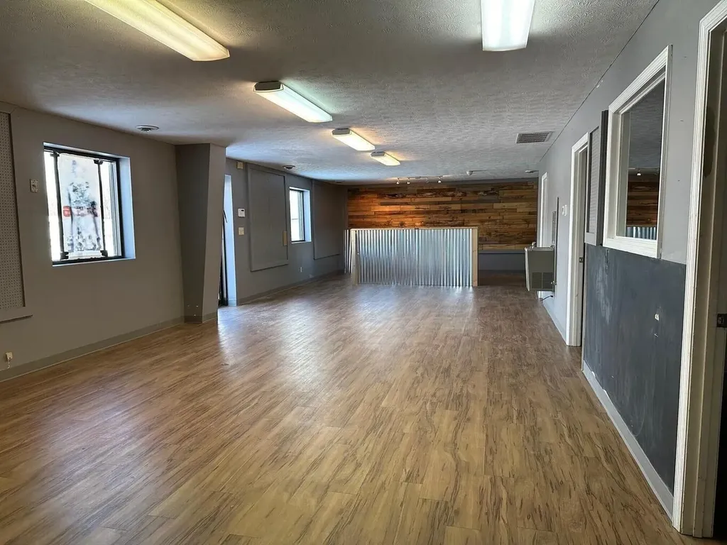 27 Brians Way Somerset KY 42501