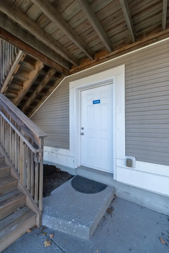 858 Malabu Drive Lexington KY 40502