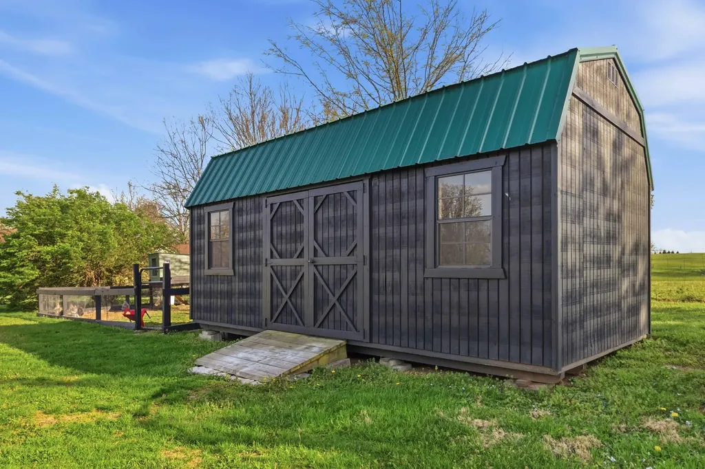 203 Winterhawk Lane Danville KY 40422