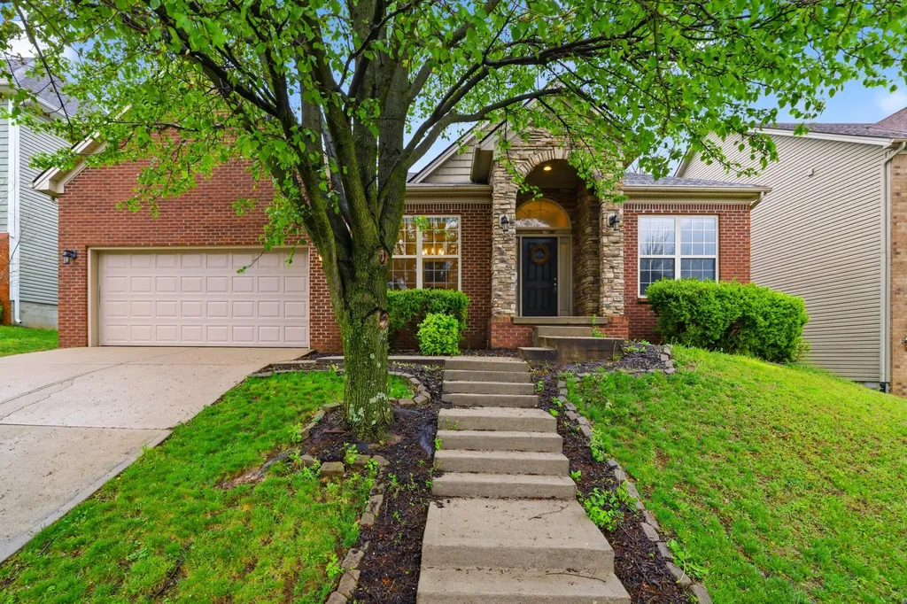 2405 Fieldrush Road Lexington KY 40511
