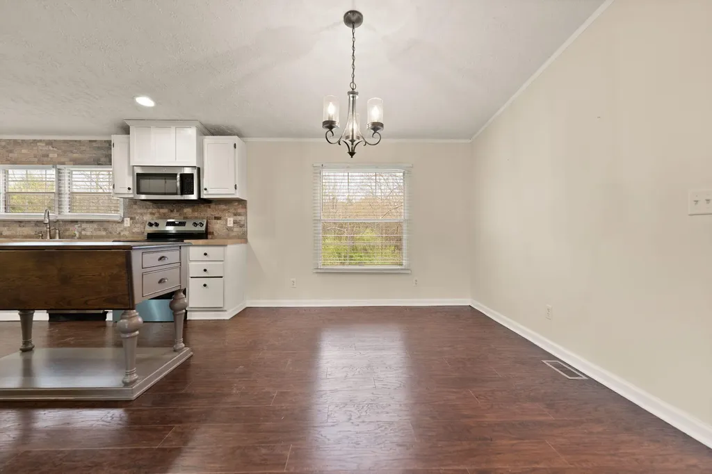 179 Clifton Lane Mckee KY 40447