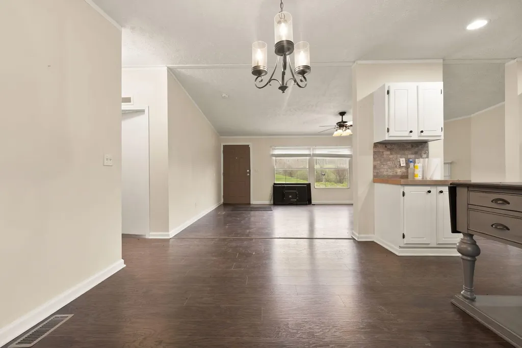 179 Clifton Lane Mckee KY 40447