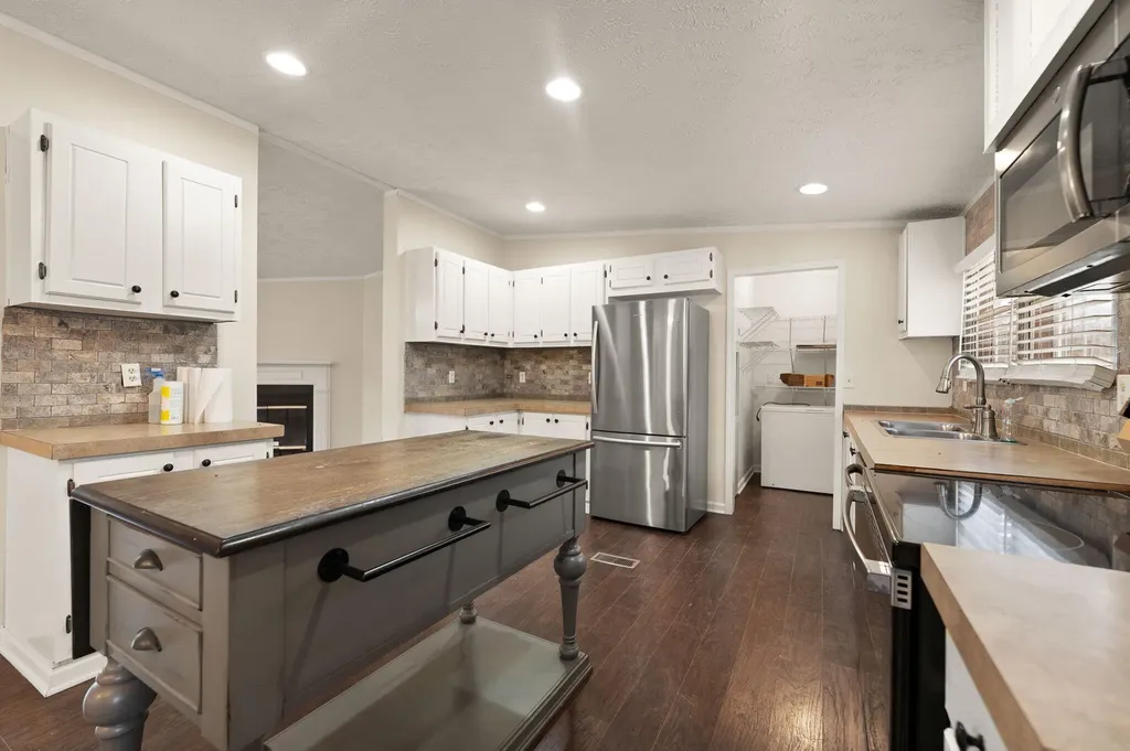 179 Clifton Lane Mckee KY 40447