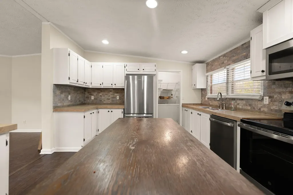 179 Clifton Lane Mckee KY 40447