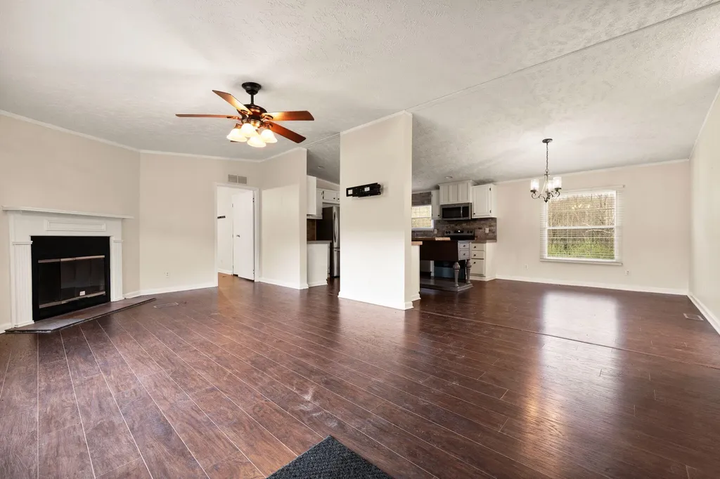179 Clifton Lane Mckee KY 40447