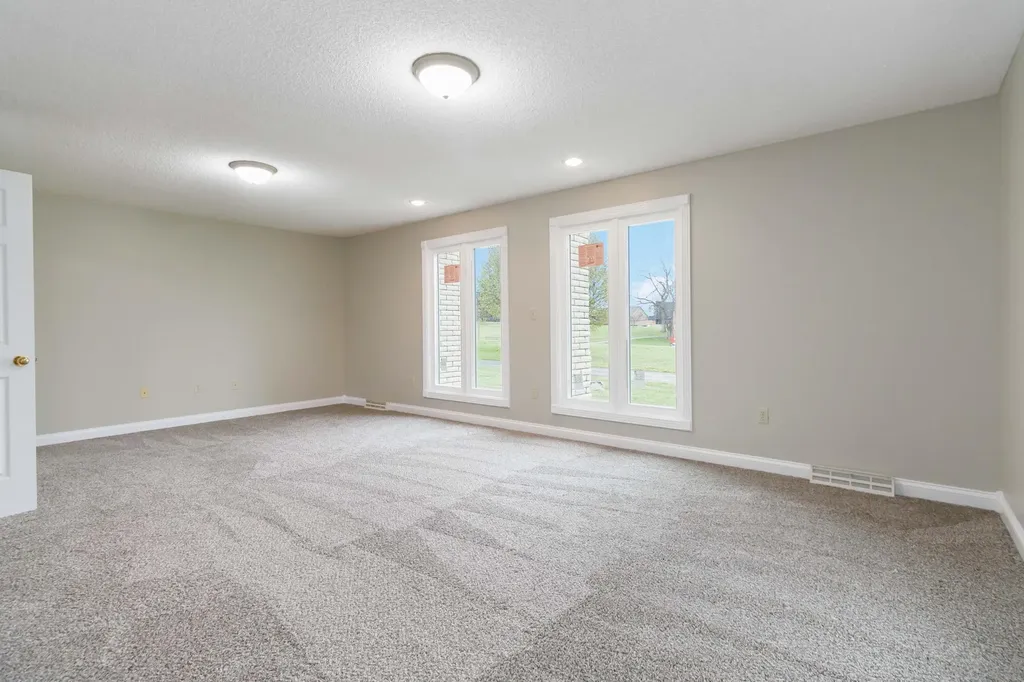 2056 W Laurel Road London KY 40741