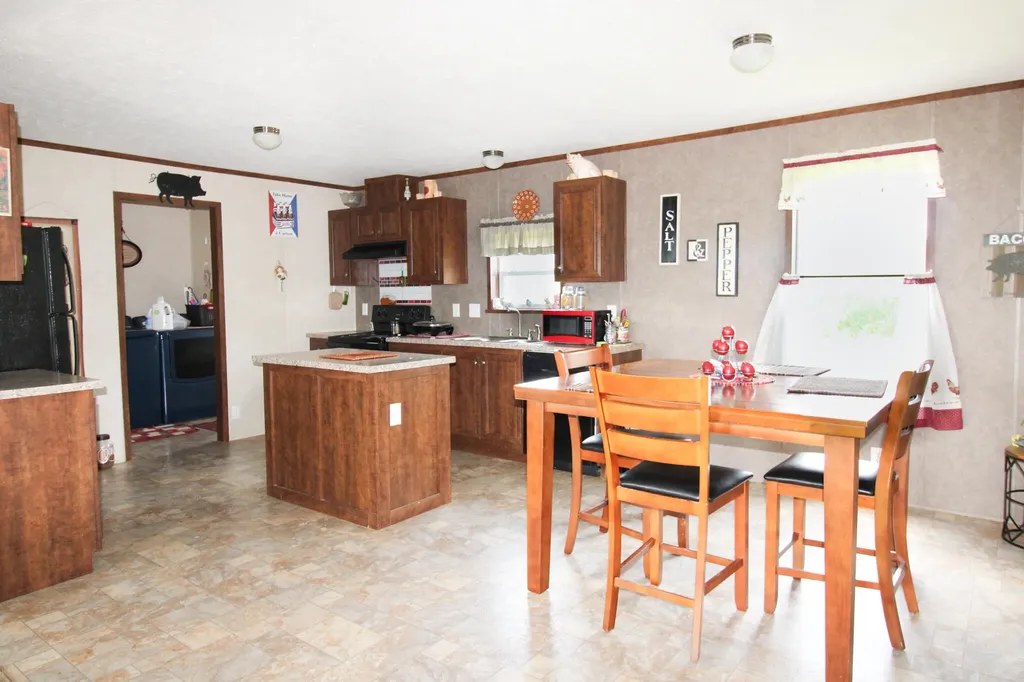 385 Mosby Creek Road Sparta KY 41086