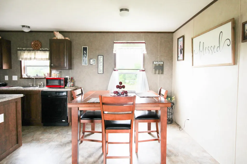 385 Mosby Creek Road Sparta KY 41086