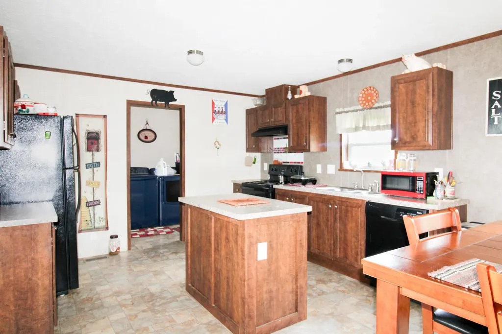 385 Mosby Creek Road Sparta KY 41086