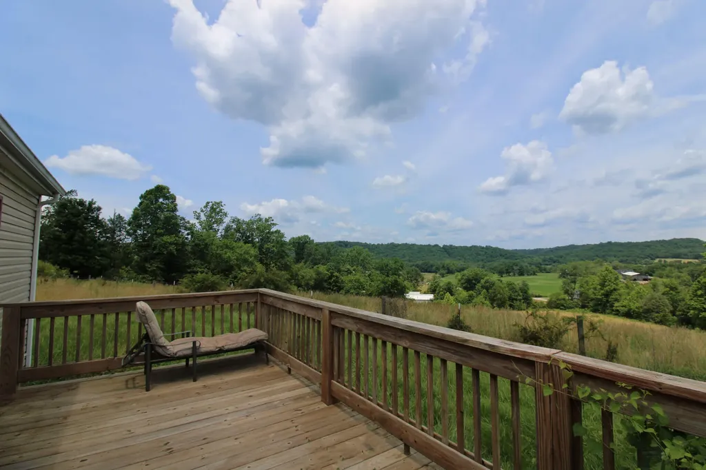 385 Mosby Creek Road Sparta KY 41086