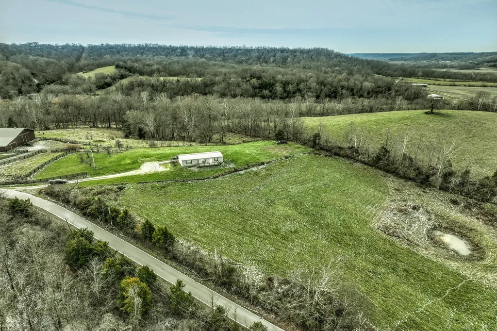 385 Mosby Creek Road Sparta KY 41086