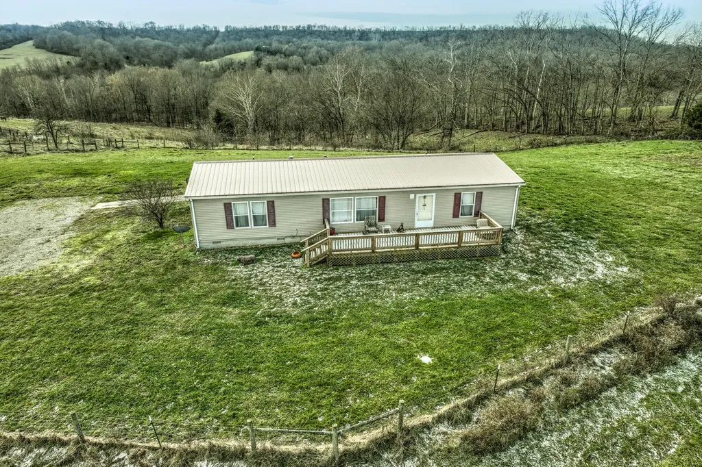 385 Mosby Creek Road Sparta KY 41086