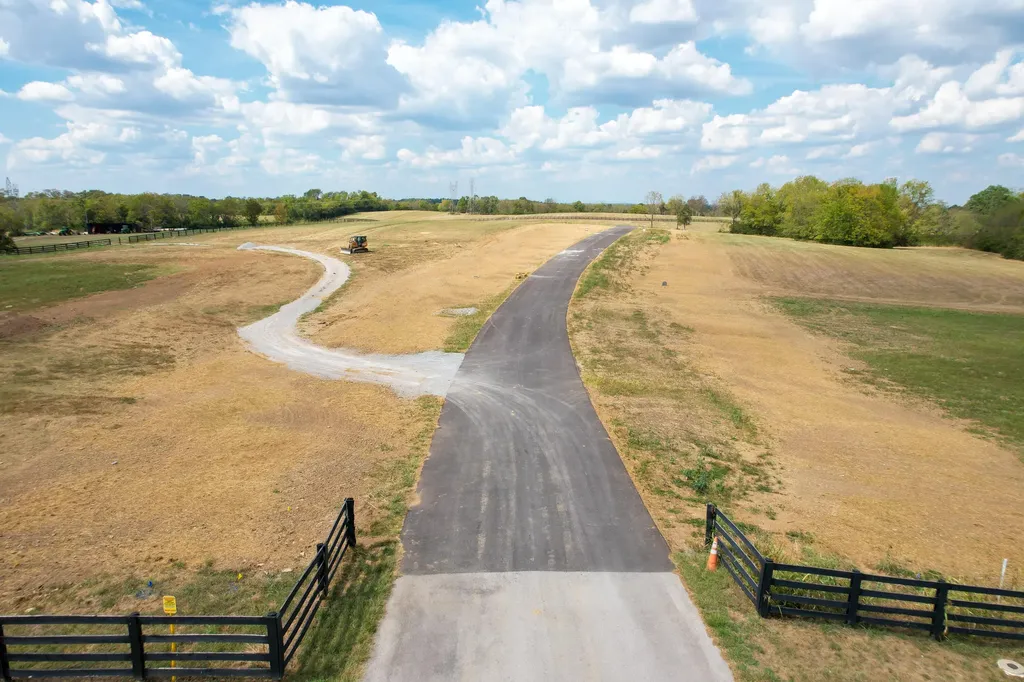 18 Grandview Trail Wilmore KY 40390