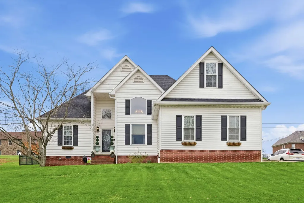 911 Wheatfield Road Harrodsburg KY 40330