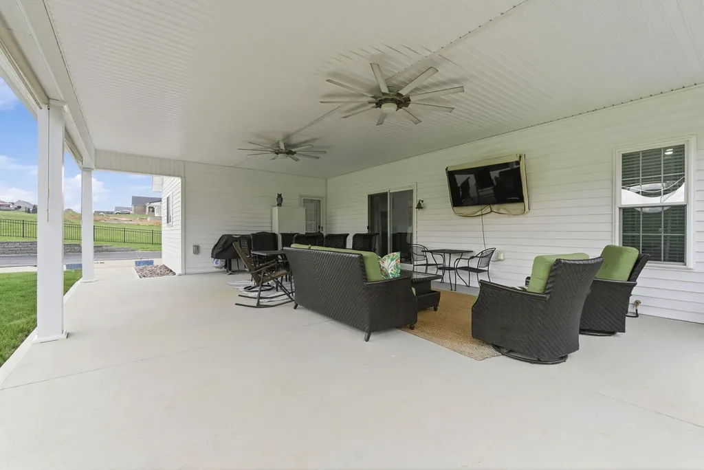 911 Wheatfield Road Harrodsburg KY 40330