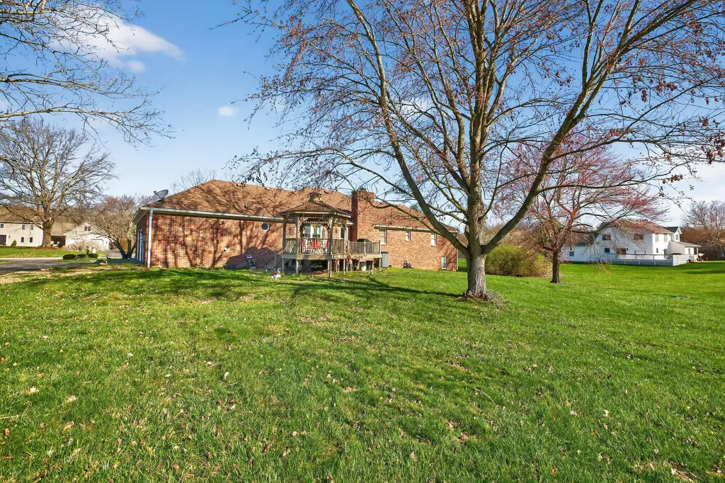 154 Old Bridge Road Danville KY 40422