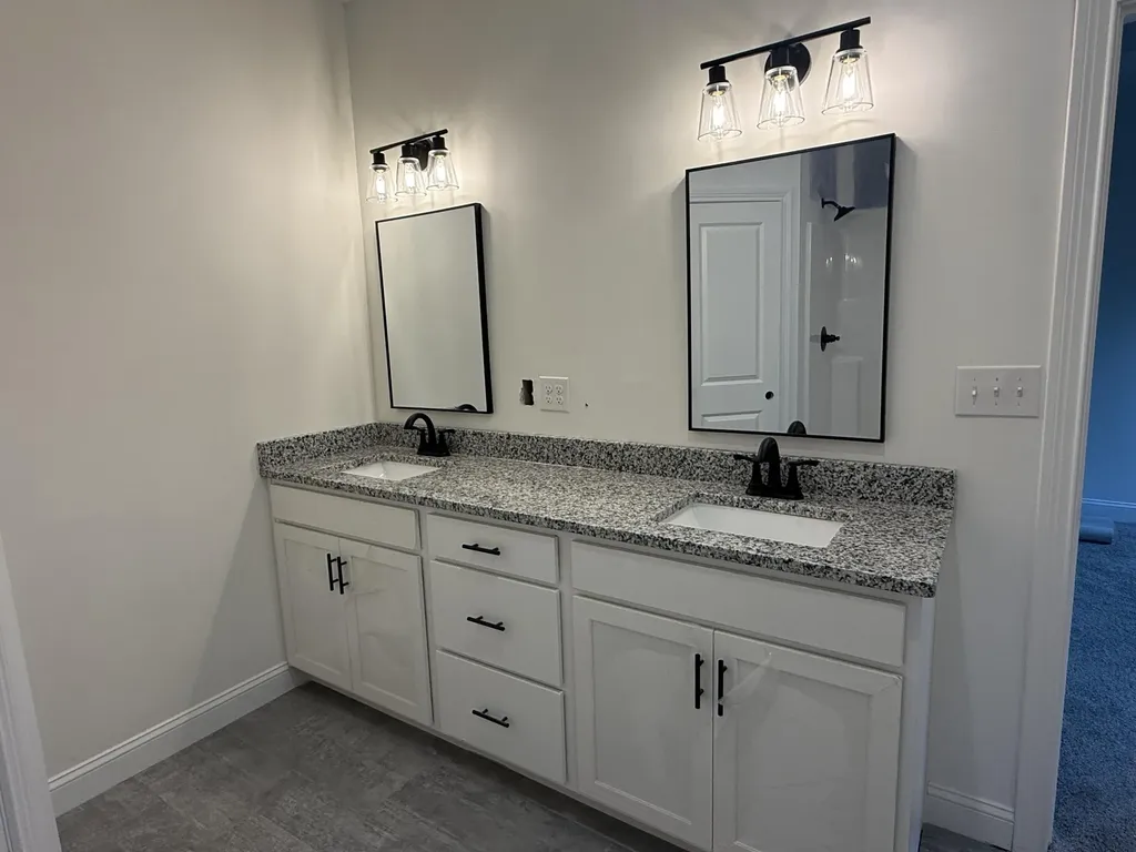 300 Cinchpost Circle London KY 40744