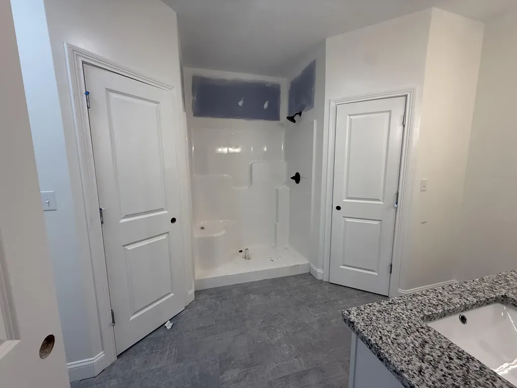 300 Cinchpost Circle London KY 40744