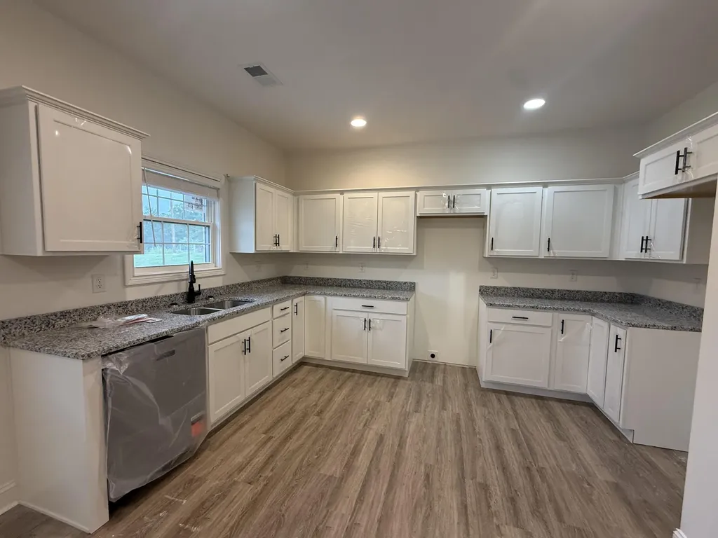300 Cinchpost Circle London KY 40744