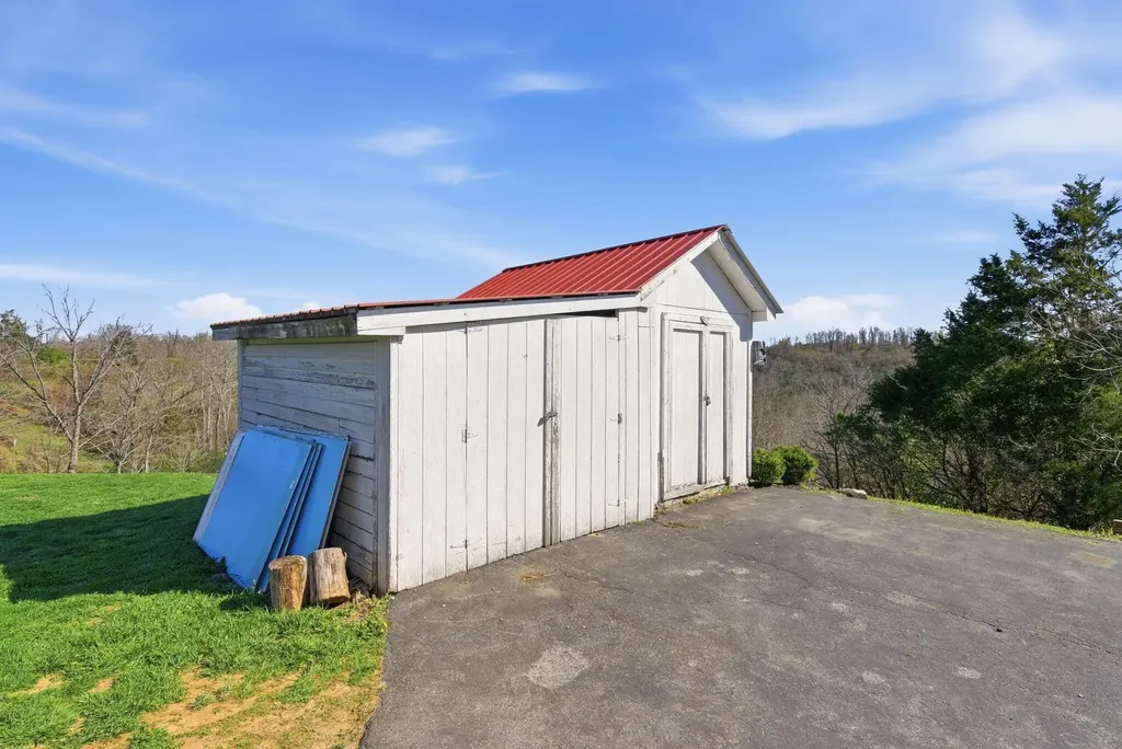 2259 Jacks Creek Road Richmond KY 40475