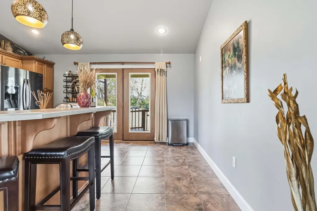 290 Twin Rivers Circle Bronston KY 42518
