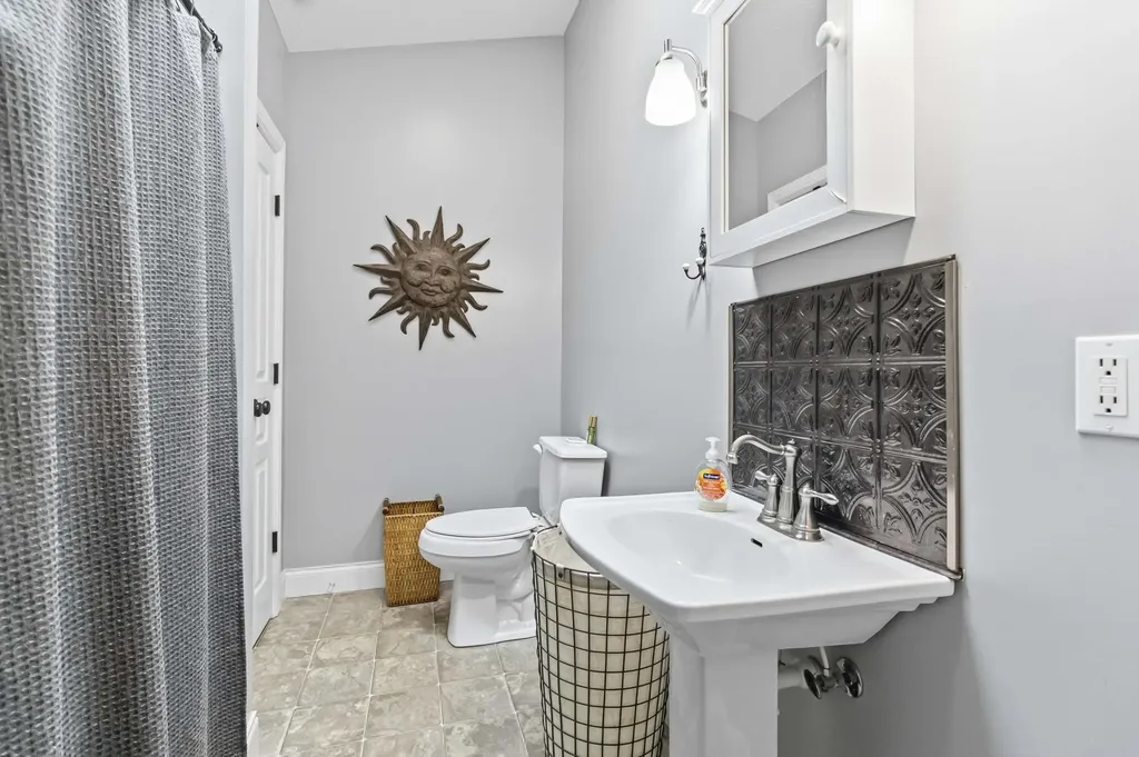 290 Twin Rivers Circle Bronston KY 42518