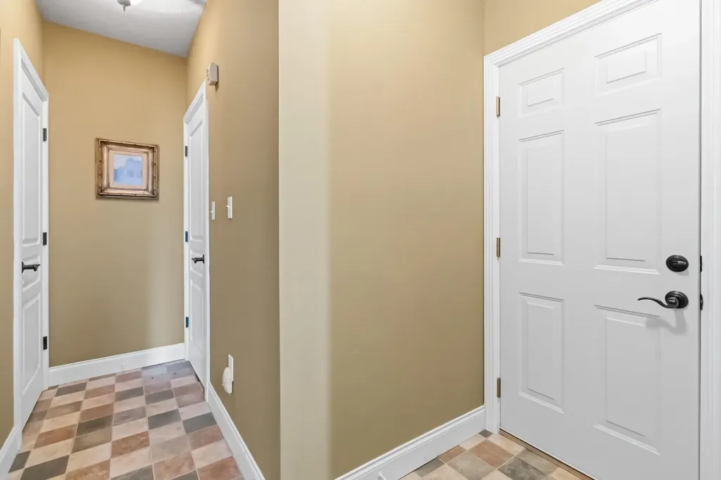 290 Twin Rivers Circle Bronston KY 42518