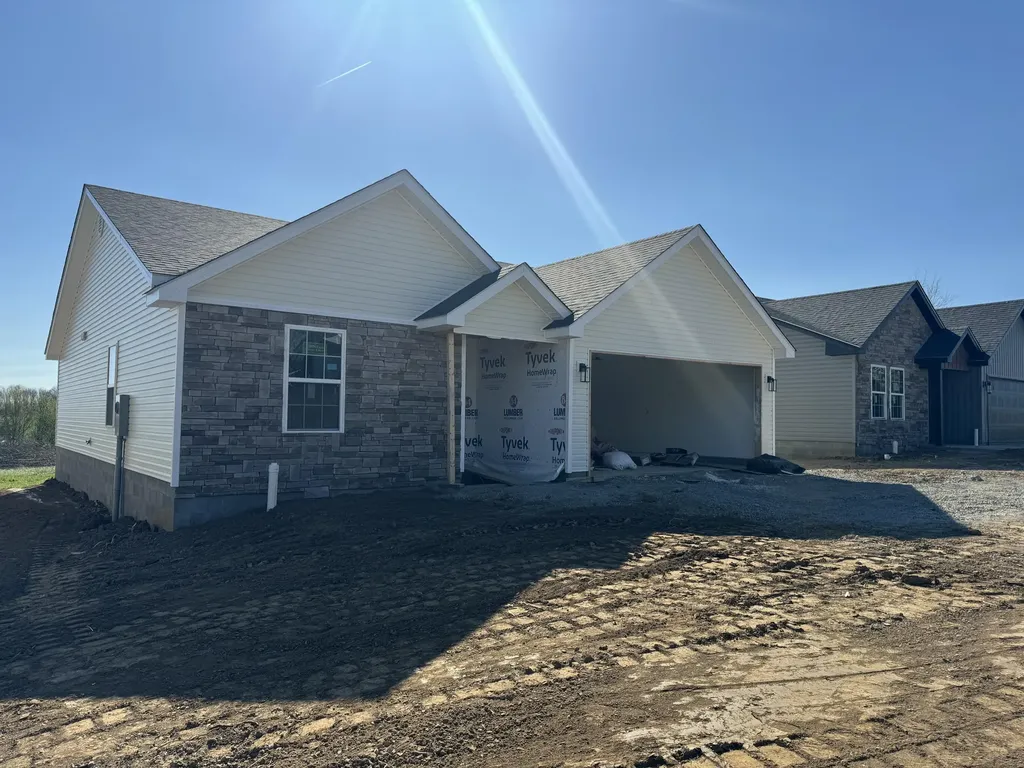 109 Brooks Danville KY 40422