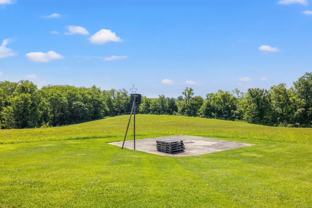 761 Texas Loop Road Springfield KY 40069